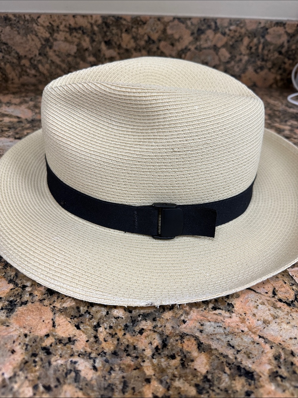 Orvis Classic Straw Panama Hat with Black Band large